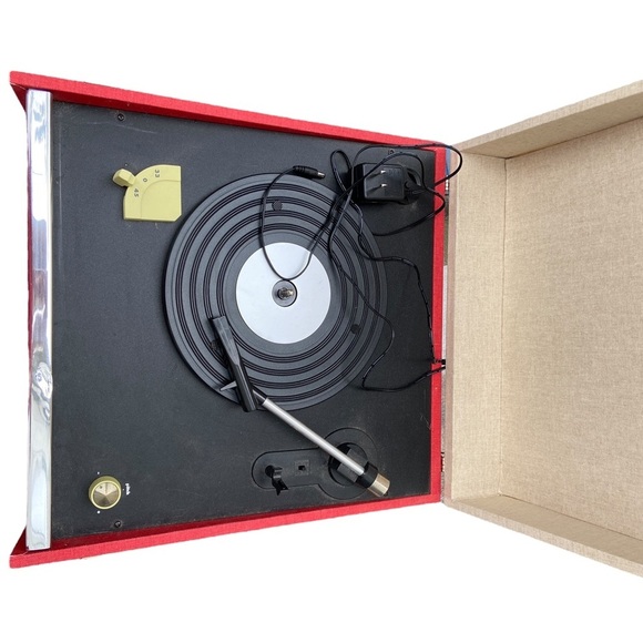 Crosley Vintage Record Player Dansette Bermuda Turntable Red Table Top Disc $510 - Picture 7 of 13